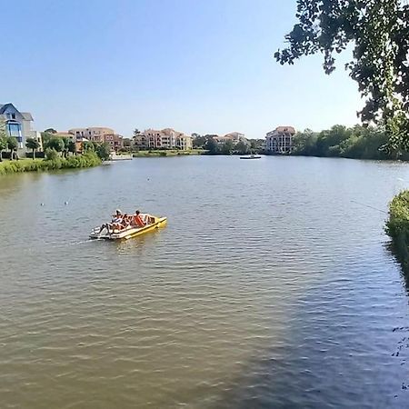 "Le Filet Du Lac" Appartement Atypique, 5 Personnes, Duplex, Vue Lac, Acces Parc Aquatique Gratuit Talmont-Saint-Hilaire Exterior photo